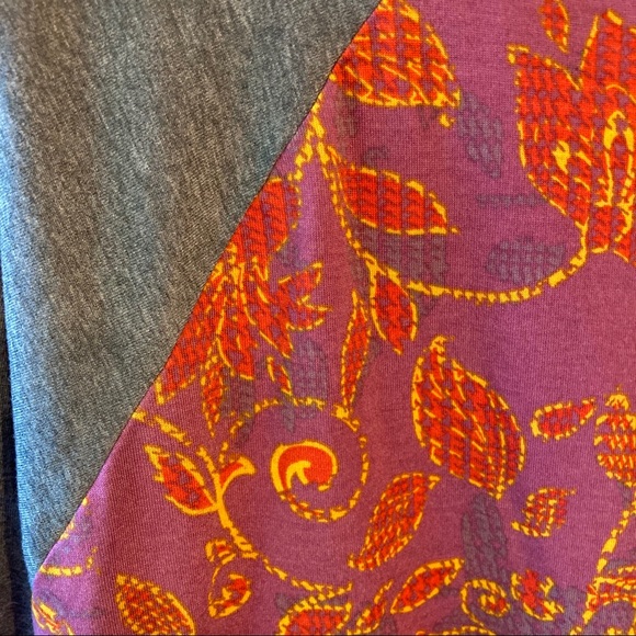 LuLaRoe Size XL Randy Baseball T-Shirt Cute Print - Picture 2 of 4